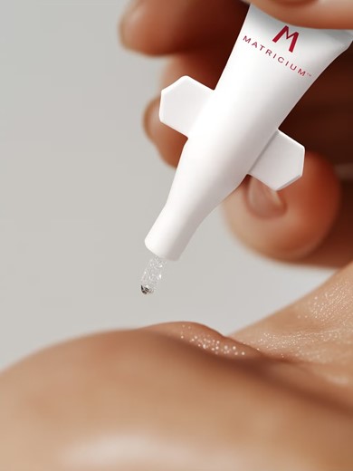 Bioderma Matricium - regenerująca kuracja stymulująca odnowę skóry - 30x1ml
